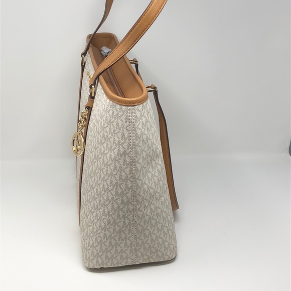 NWT Michael kors Sady Large tote vanilla - Picture 5 of 8
